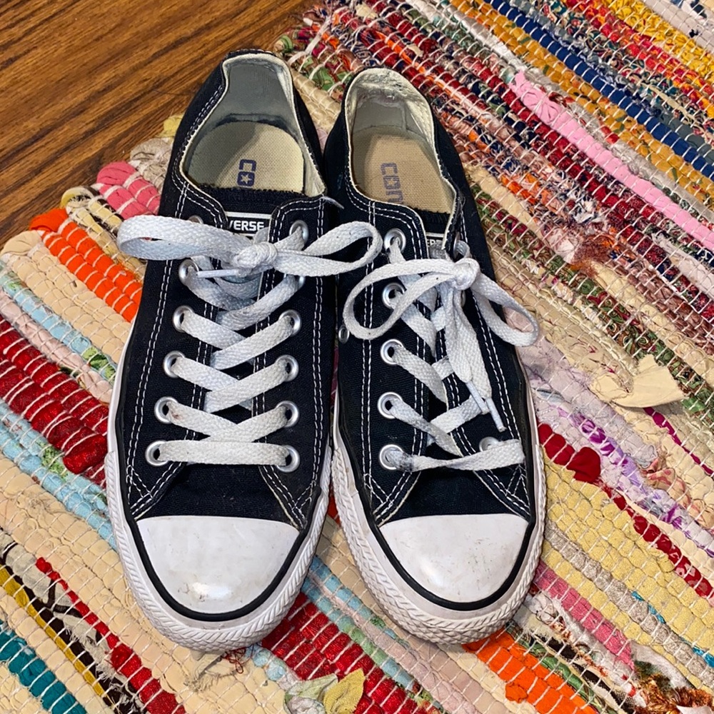 Black Converse